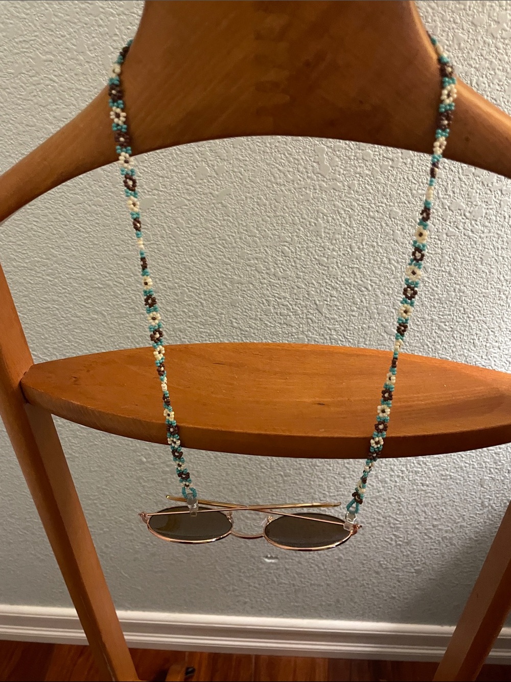 Beaded Sunglass Chain in Turquoise, White & Brown